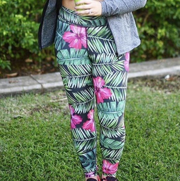 LOWEST PRICE-Aloha Leggings - Picture 2 of 5